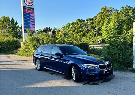 BMW 540 i xD 360° Mass SoftCl Pano StdHZG M HUD Voll