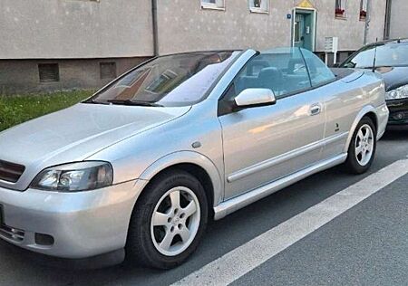Opel Astra Cabrio 2.2 16V