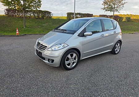 Mercedes-Benz A 150 Avantgarde TÜV 11/2026 Lamellendach