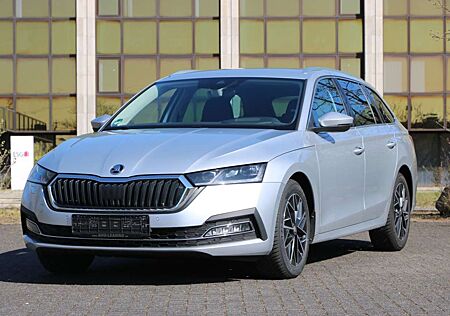 Skoda Octavia Style Navi DAB LED Cam E-Sitze AHK PDC