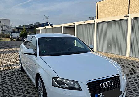 Audi A3 2.0 TDI S line Sportpaket plus (103kW)