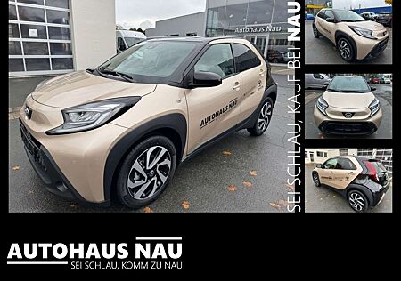 Toyota Aygo (X) 1.0 Teamplayer ACC+Navi+SHZ+2xKlima+Kam.