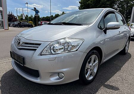 Toyota Auris Executive 1,6L 132PS Automatik Klima