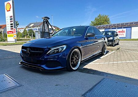 Mercedes-Benz C 250 : Umbau / Carbon