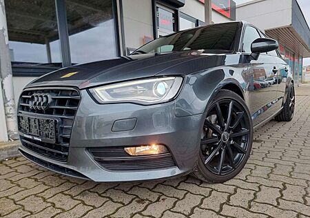 Audi A3 Sportback S line 1-Hand/Scheckheft/8xBereift