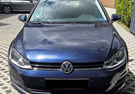 Volkswagen Golf Golf VII 1.6 TDI DSG Comfortl. Standhzng ACC Navi