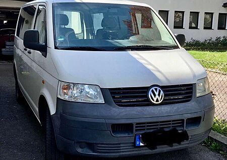 VW T5 Caravelle Volkswagen Caravelle Kurz (7.Si.)