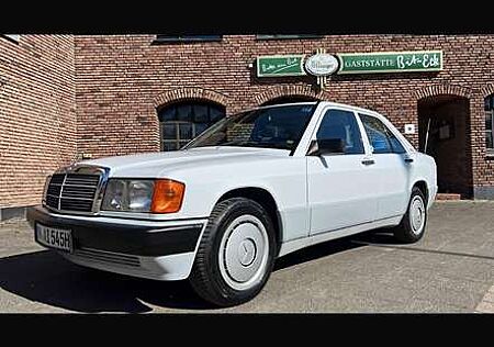 Mercedes-Benz 190 D