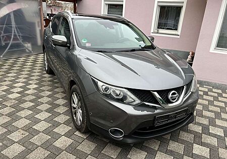 Nissan Qashqai Tekna 4x4~360 Kamera~LED~Teilleder~Service neu