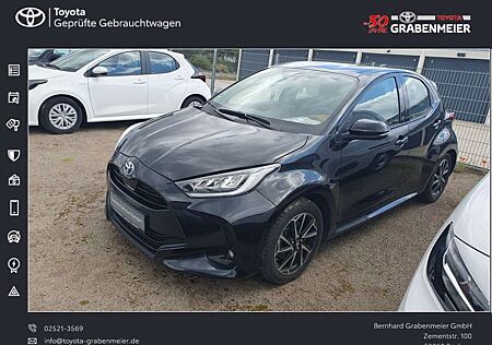 Toyota Yaris Hybrid 1.5 VVT-i Team Deutschland