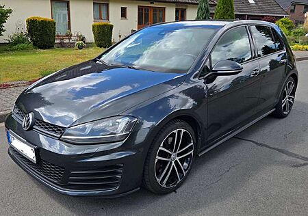 VW Golf Volkswagen GTD GTD BlueMotion Technology
