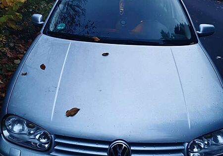 VW Golf Volkswagen 1.6 FSI Pacific