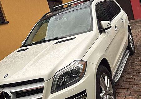 Mercedes-Benz GL 350 BlueTec 4Matic (166.824)