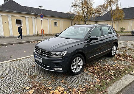 VW Tiguan Volkswagen 2.0 TDI SCR 4Motion (BlueMotion Tech) Highl