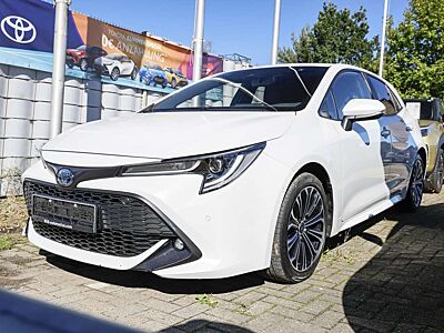 Toyota Corolla 2.0 Hybrid Team D NAVI SHZ PDC KLIMA BT