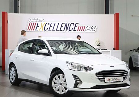Ford Focus 1.0 EB WHITE / TEMPOMAT / SPURHALTE