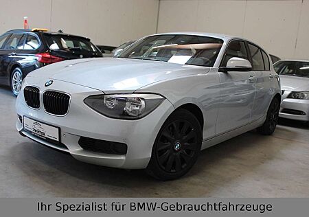 BMW 118 i Lim. 5-trg. wenig Km*Navi*2.Hand*Scheckheft