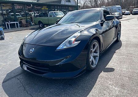 Nissan 370Z 370 Z Pack