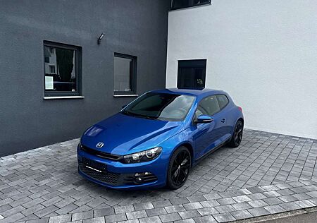 VW Scirocco Volkswagen 2.0 TDI 103 kW Team