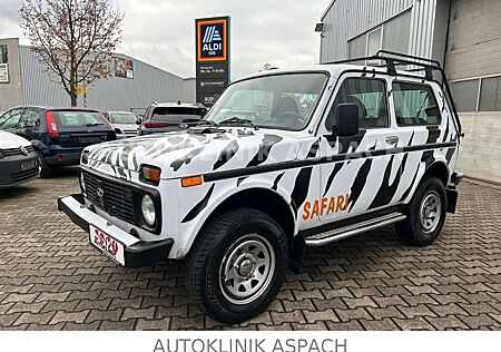 Lada Niva Kult 4x4 *TÜV NEU*