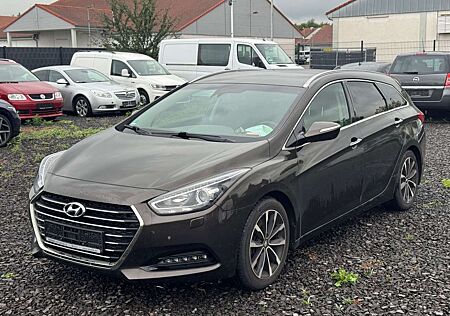 Hyundai i40 1.7CRD Kamera*LHZ*Tempomat*Automatik