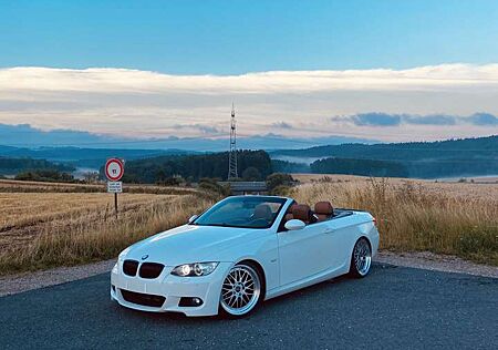 BMW 330i 330 Cabrio Aut.