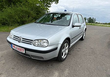 VW Golf Volkswagen 1.6 Automatik
