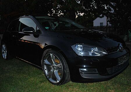 VW Golf Volkswagen 1.6 TDI BlueMotion Comfortline