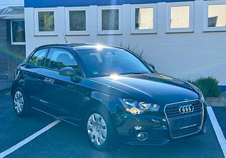 Audi A1 attraction,Navi,LKLimutomatik