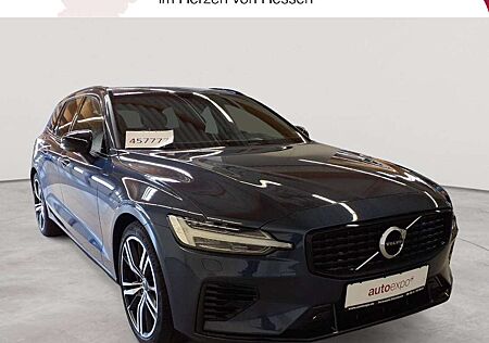 Volvo V60 T6 AWD Recharge Plus Dark PANO LEDER