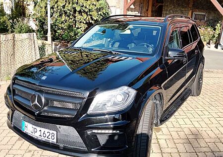 Mercedes-Benz GL 500 4Matic (BlueEFFICIENCY) 7G-TRONIC