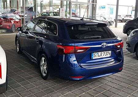 Toyota Avensis Touring Sports 1.8 Team D | Scheckheft | wenig km