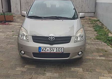 Toyota Corolla Verso 1.8 linea sol