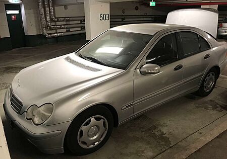 Mercedes-Benz C 180 C-Klasse Classic