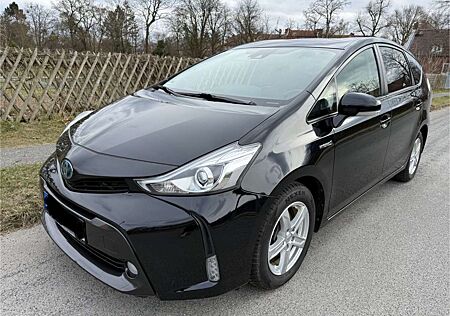 Toyota Prius + + 1,8 VVT-i Hybrid