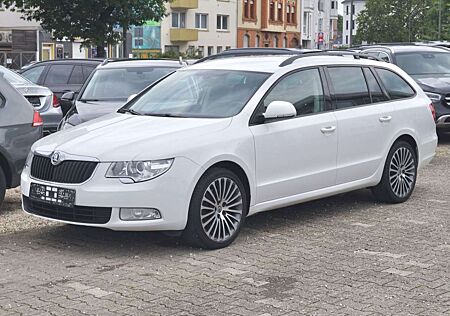 Skoda Superb COMBI COMFORT*18"LM+KLIMAAUT.+2011*