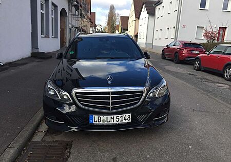 Mercedes-Benz E 220 T BlueTEC 9G-TRONIC Elegance