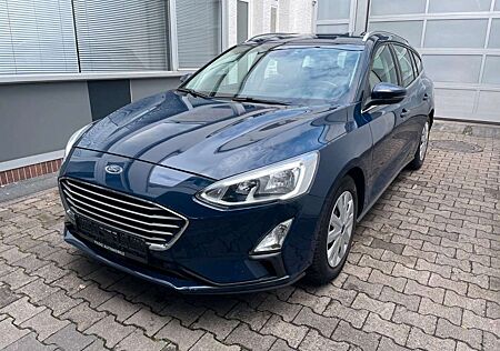 Ford Focus Turnier Cool & Connect*ERSTE HAND*NAVI*