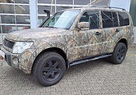 Mitsubishi Pajero 3.2 DI-D Edition 30 (5-trg.)