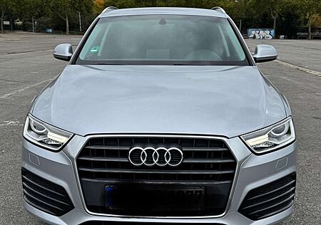 Audi Q3 2.0 TDI sport