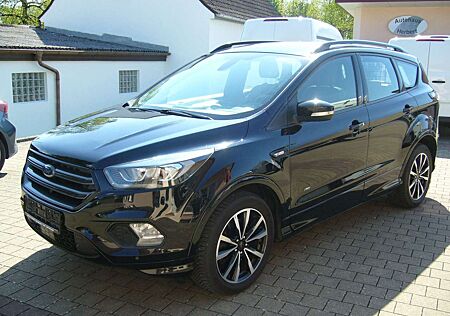 Ford Kuga 2,0 TDCi 4x4 110kW ST-Line Panorama, AHK,