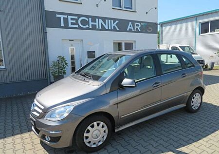 Mercedes-Benz B 180 2.Hand nur 104374km TÜV 10/26 sehr gepflegt