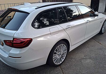 BMW 528 528i Touring Luxury Line