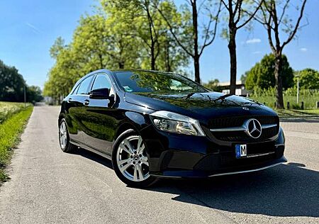 Mercedes-Benz A 180 Lückenlos gewartet | Neue Bremsen | TÜV 01/2027