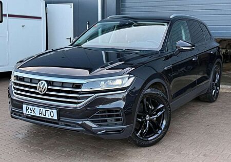 VW Touareg Volkswagen 4Motion/Voll Checkheft/Asistenten/Camera