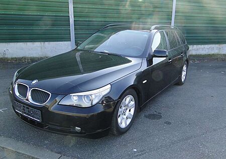 BMW 525i 525 TOURING NAVI LEDER KLIMA PANORAMA-DACH