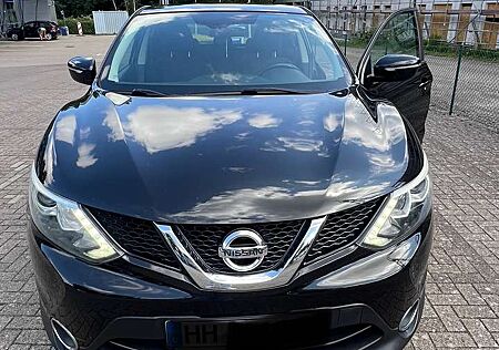 Nissan Qashqai 1.2 DIG-T ACENTA