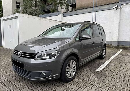 VW Touran Volkswagen 1.2 TSI Comfortline
