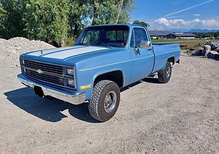 Chevrolet K30 K10 Silverado