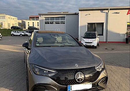 Mercedes-Benz EQE 350 (295.125)
